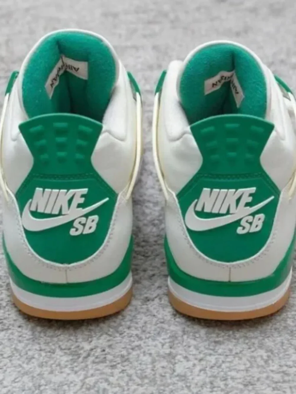Nike SB Air Jordan 4 Retro SP 'Pine Green' Men's